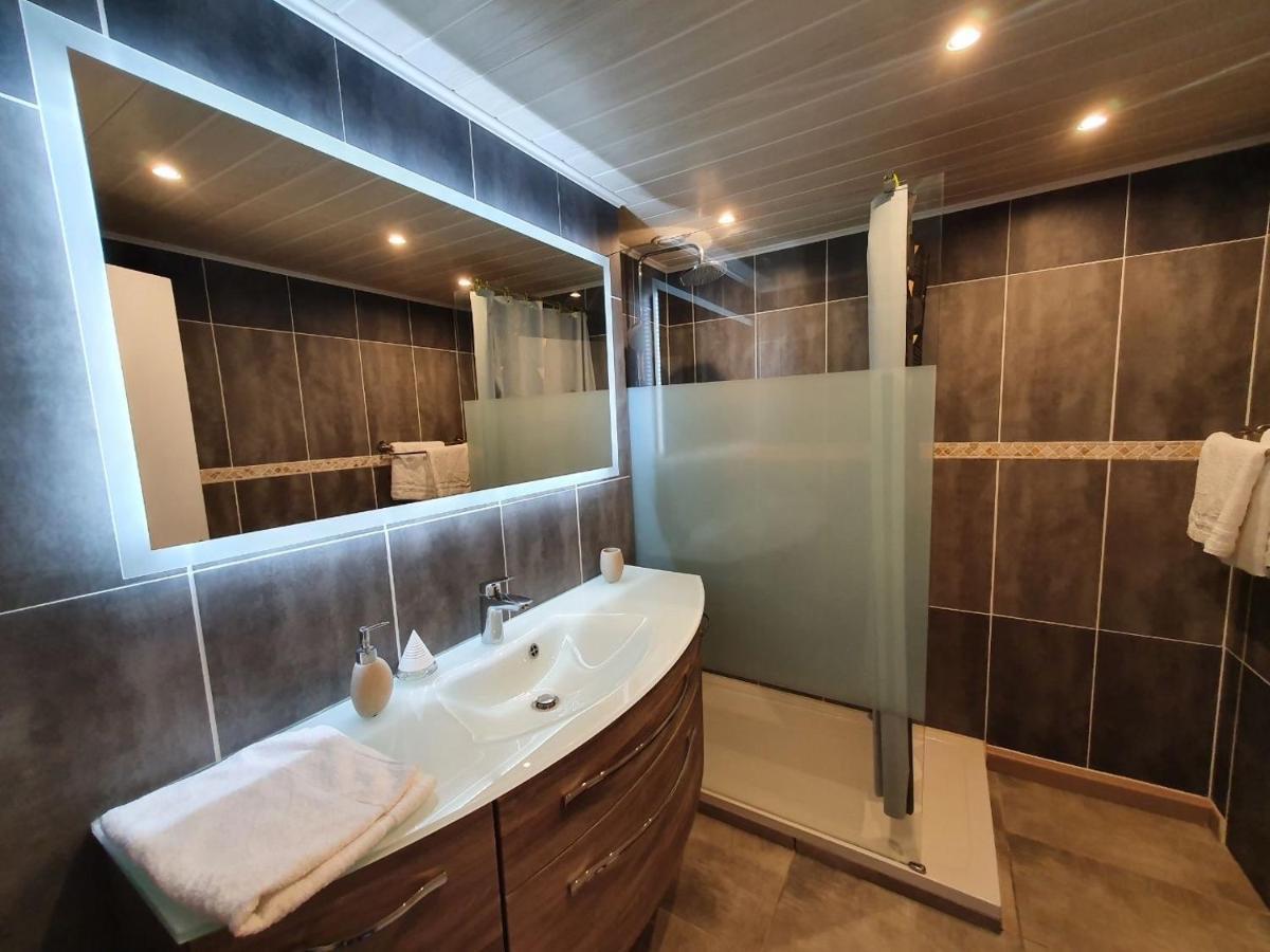 Appartement Vue Mer Avec Parking Gratuit Sur Place Bastia  Eksteriør billede
