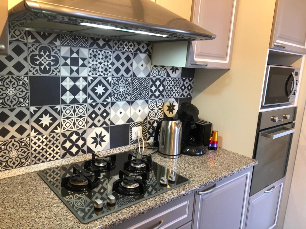 Appartement Vue Mer Avec Parking Gratuit Sur Place Bastia  Eksteriør billede