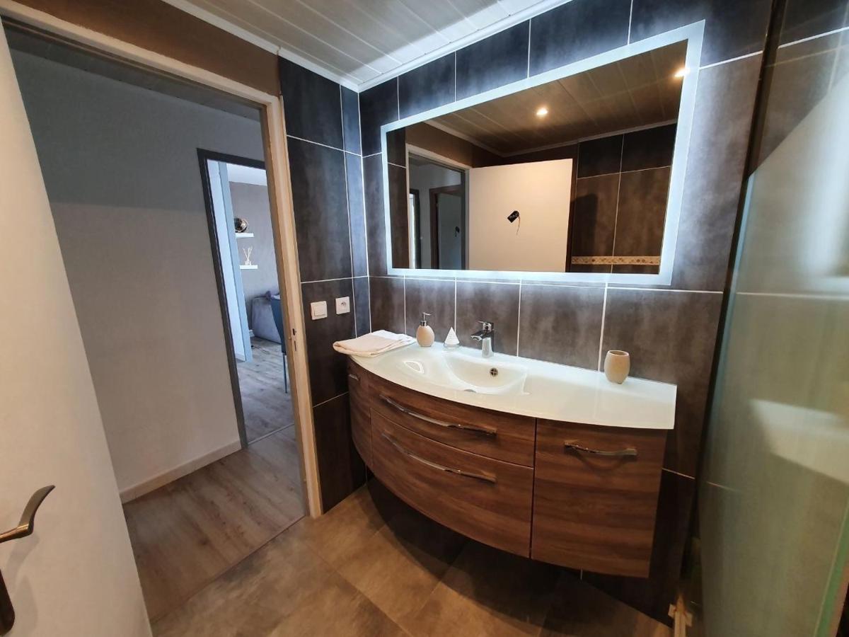 Appartement Vue Mer Avec Parking Gratuit Sur Place Bastia  Eksteriør billede